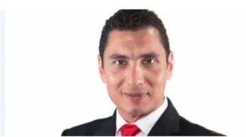 بطل اليد وزيراً.. محطات حاسمة تقلب مسيرة جوهر نبيل المهنية الرياضية والسياسية